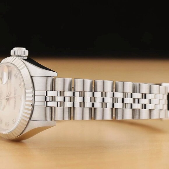 Sale! Rolex Ladies Mother of Pearl 18k Gold Watch main image 5